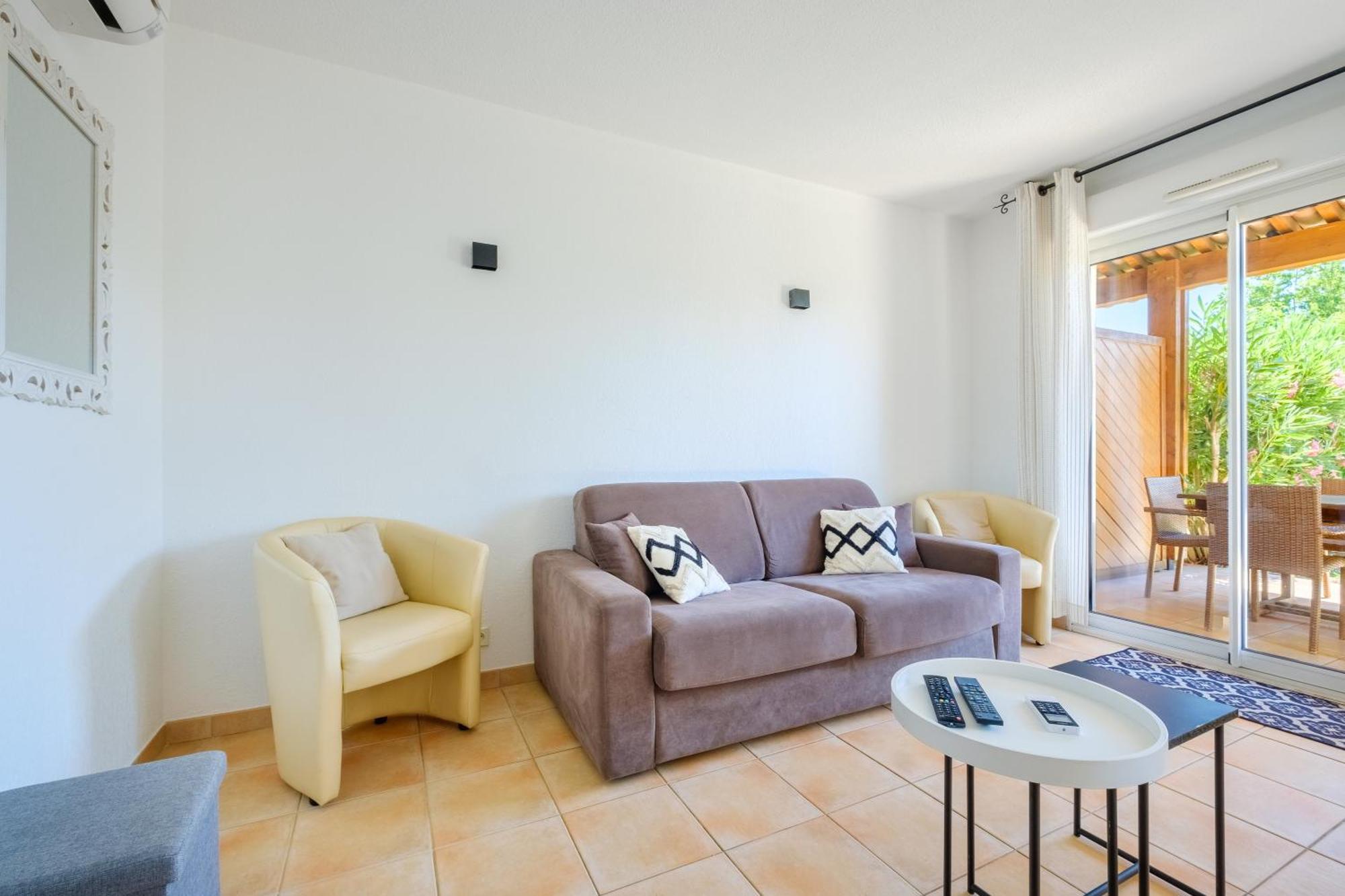 La Bastide De Chaumette Villa มงโตรูซ์ ภายนอก รูปภาพ